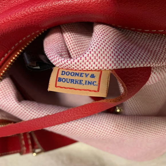 Dooney & Bourke Large Pebble Grain Shoulder Bag - Picture 10 of 12